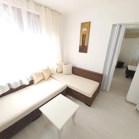 кристиан Apartment *