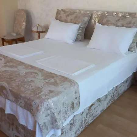 кристиан Apartment *